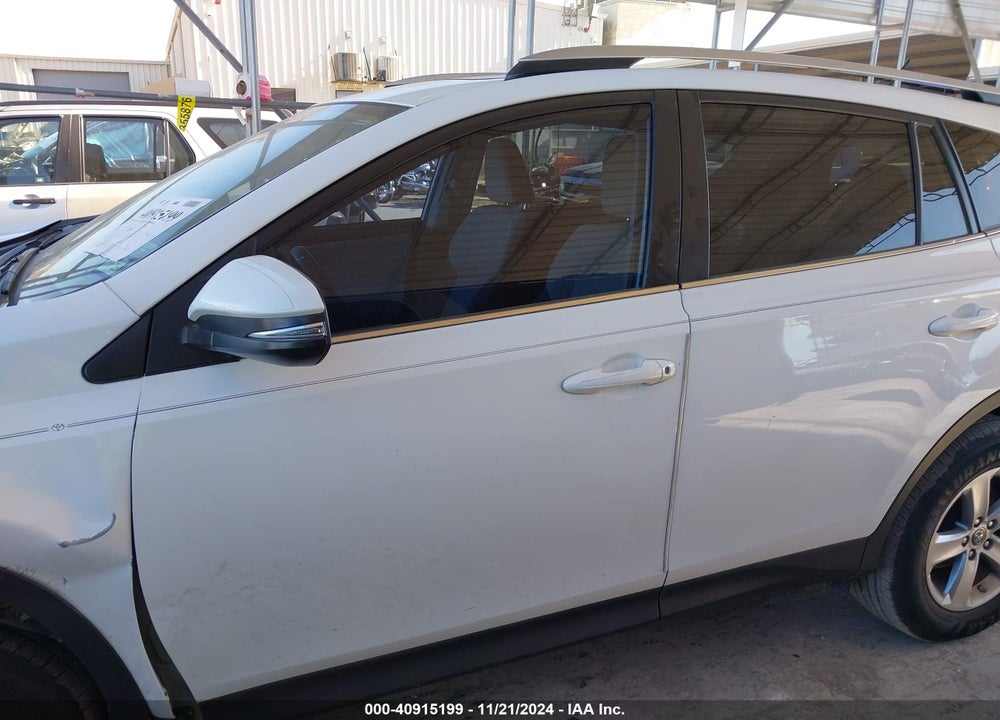 2015 TOYOTA RAV4 XLE VIN: 2T3WFREVXFW161395