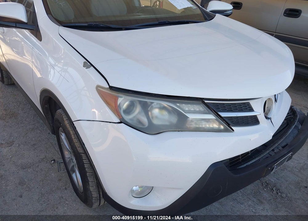 2015 TOYOTA RAV4 XLE VIN: 2T3WFREVXFW161395