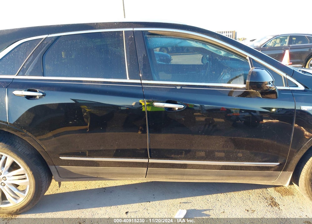 2017 CADILLAC XT5 PREMIUM LUXURY VIN: 1GYKNCRS7HZ156232