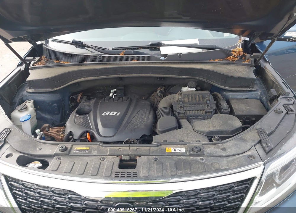 2014 KIA SORENTO LX VIN: 5XYKT3A60EG455176