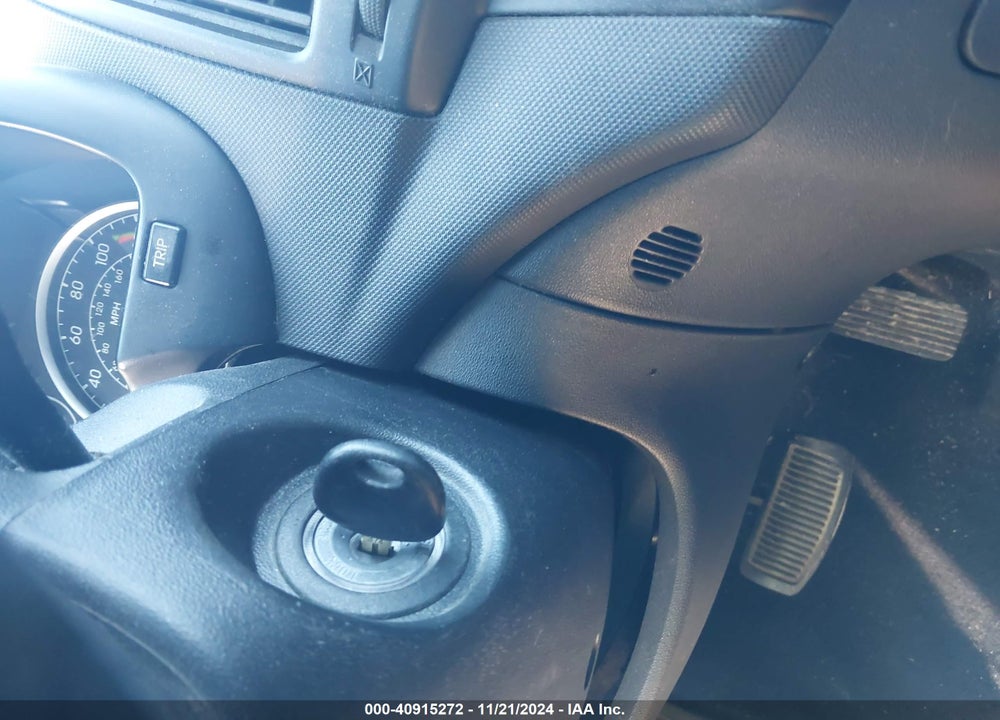 2009 HYUNDAI ELANTRA TOURING VIN: KMHDC86E19U041491
