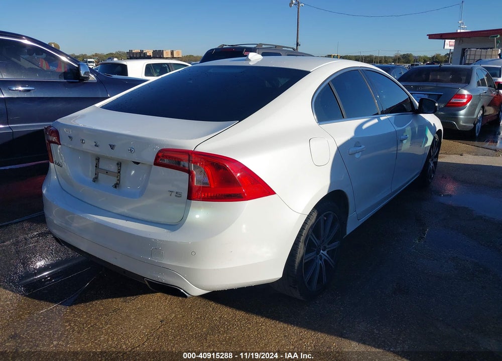2014 VOLVO S60 T5 VIN: YV1612FS1E2291089