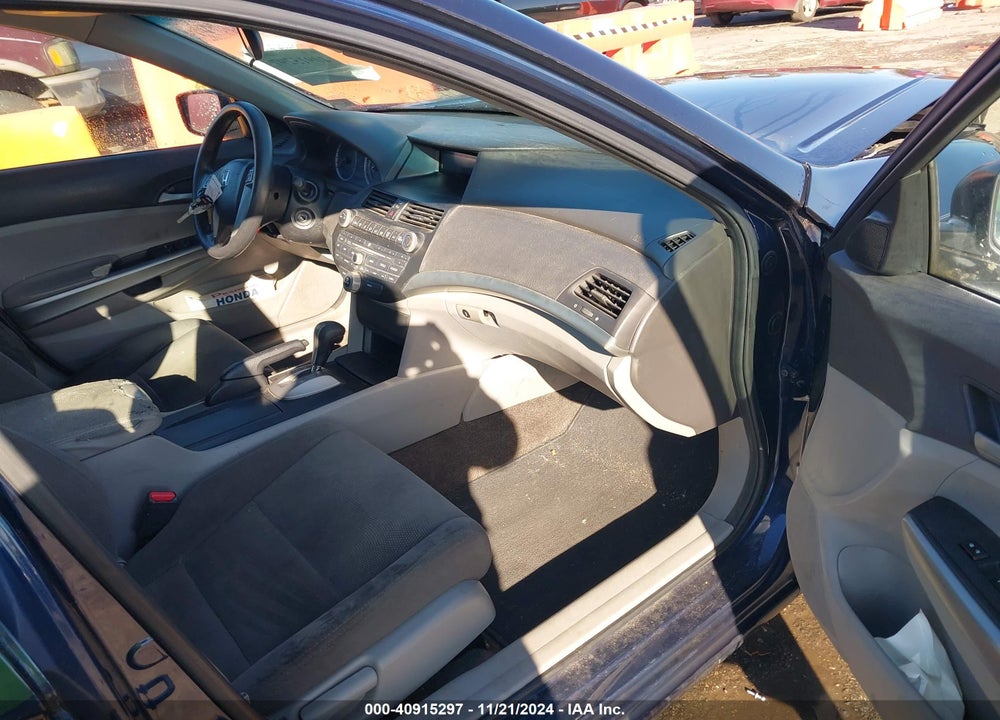 2010 HONDA ACCORD 2.4 EX VIN: 1HGCP2F77AA023359