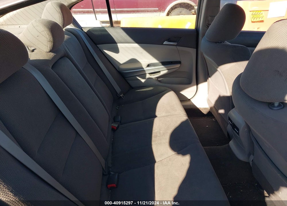 2010 HONDA ACCORD 2.4 EX VIN: 1HGCP2F77AA023359