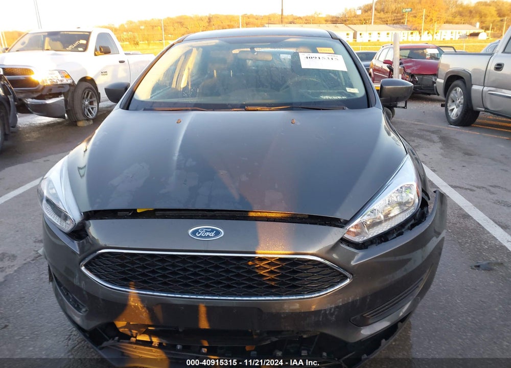 2018 FORD FOCUS VIN: 1FADP3K22JL207718