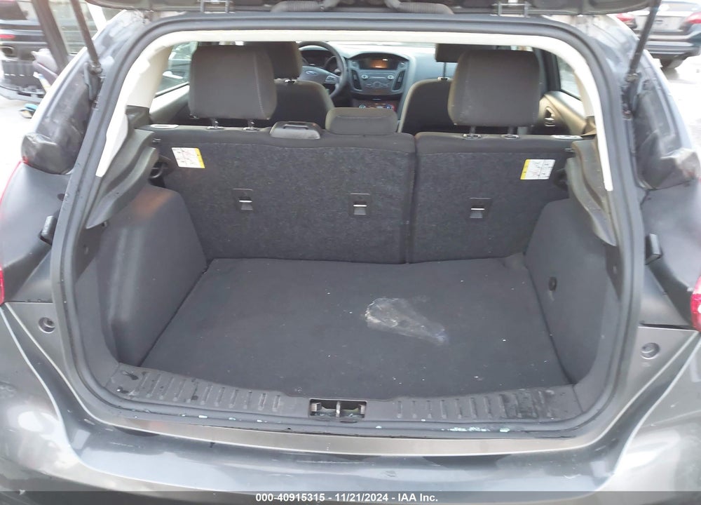 2018 FORD FOCUS VIN: 1FADP3K22JL207718