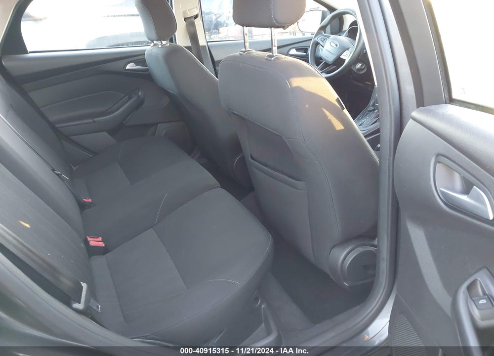 2018 FORD FOCUS VIN: 1FADP3K22JL207718