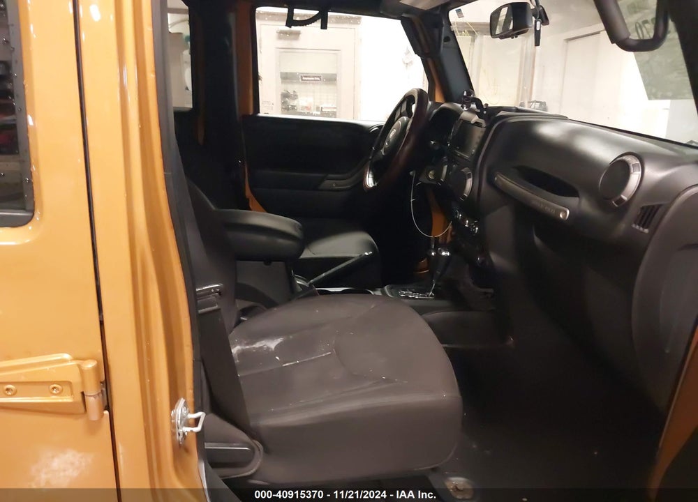 2014 JEEP WRANGLER UNLIMITED SPORT VIN: 1C4BJWDG1EL250594