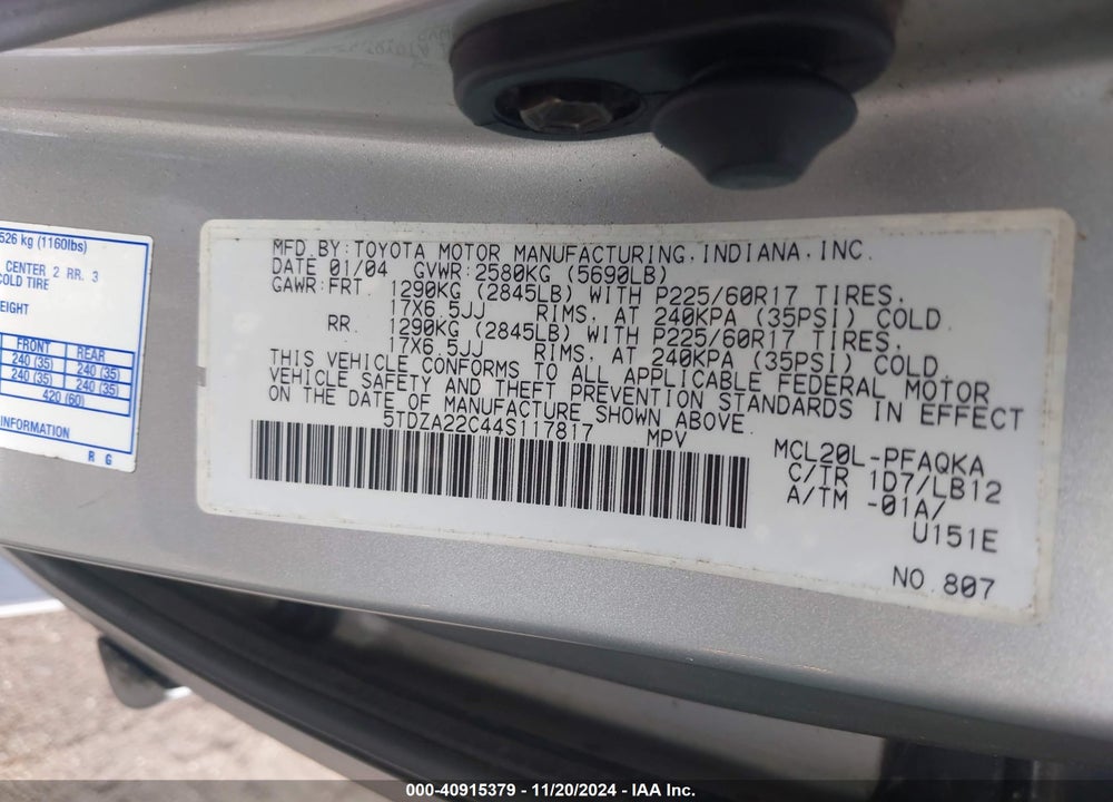 2004 TOYOTA SIENNA XLE/LTD VIN: 5TDZA22C44S117817