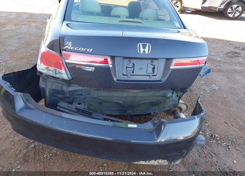 2011 HONDA ACCORD VIN: 1HGCP2F48BA049590