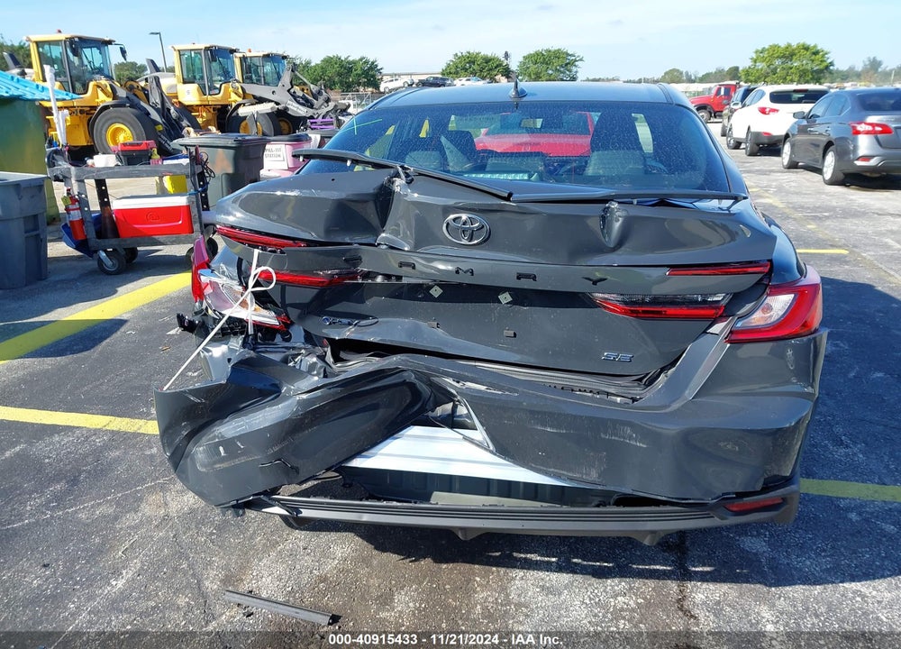 2025 TOYOTA CAMRY SE VIN: 4T1DAACK9SU072615