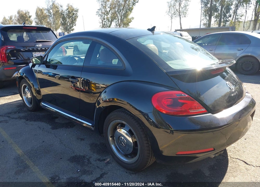 2015 VOLKSWAGEN BEETLE 1.8T CLASSIC VIN: 3VWF17AT6FM656800