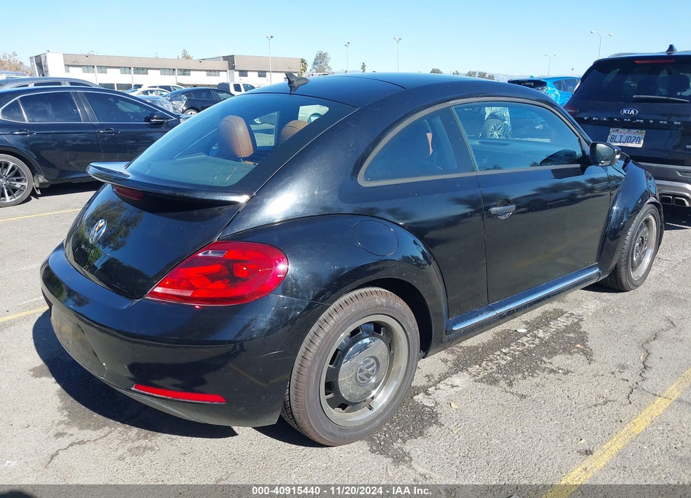 2015 VOLKSWAGEN BEETLE 1.8T CLASSIC VIN: 3VWF17AT6FM656800