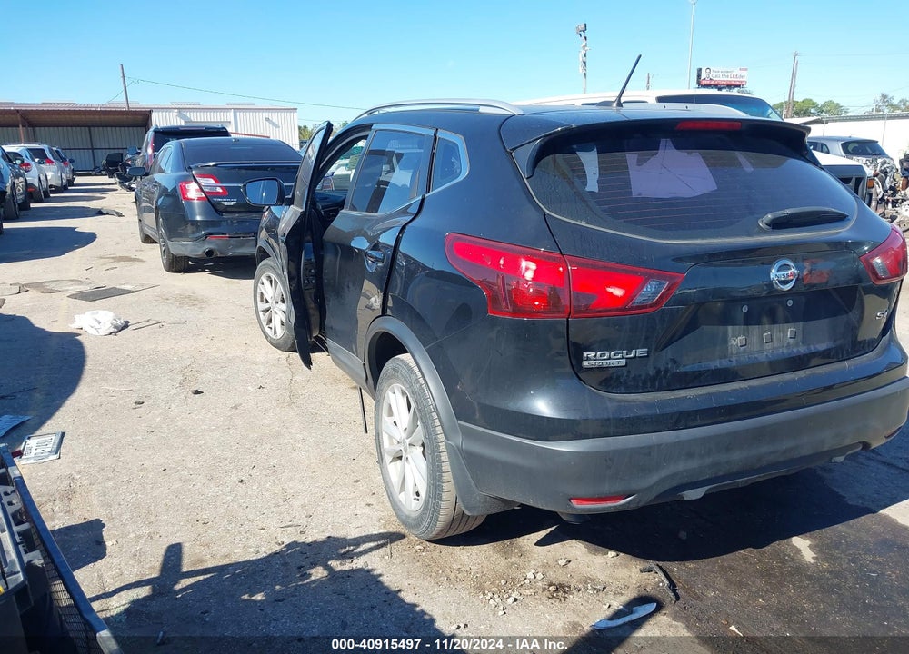 2017 NISSAN ROGUE SPORT SV VIN: JN1BJ1CP5HW030420