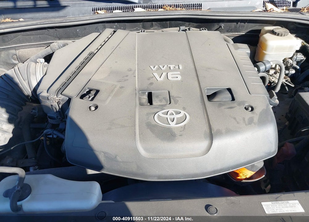 2006 TOYOTA 4RUNNER SR5 V6 VIN: JTEZU14R960071440