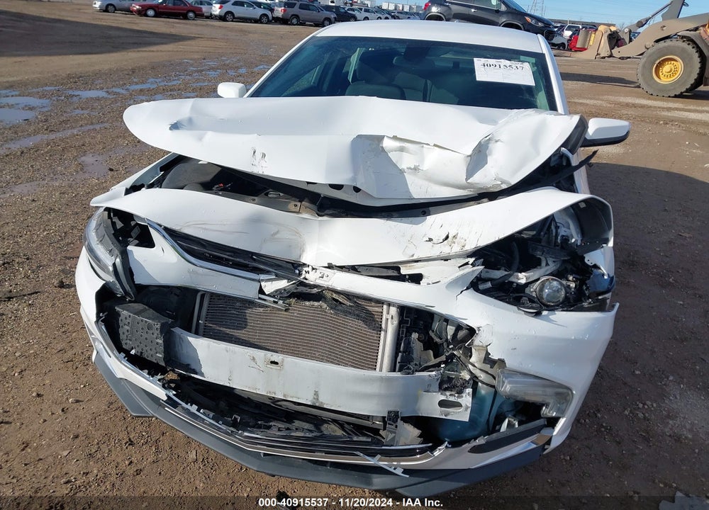 2018 CHEVROLET MALIBU LT VIN: 1G1ZD5ST4JF177075