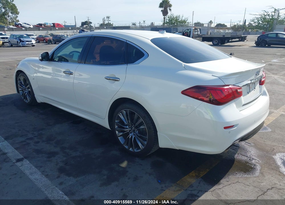 2016 INFINITI Q70 3.7 VIN: JN1BY1APXGM220853