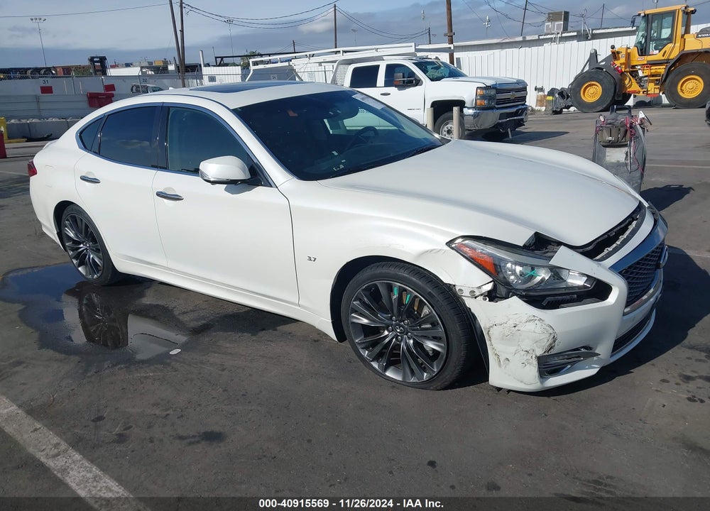 2016 INFINITI Q70 3.7 VIN: JN1BY1APXGM220853