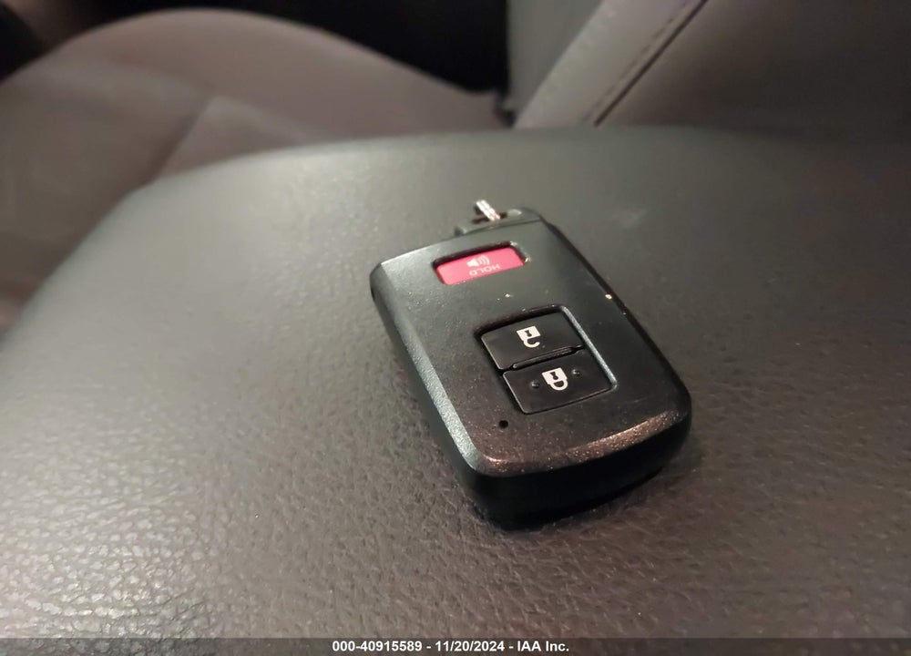2017 TOYOTA TACOMA VIN: 3TMCZ5AN6HM103779