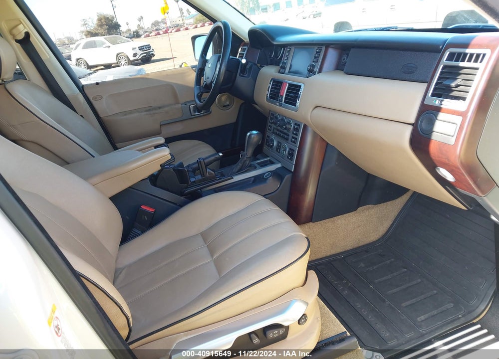 2006 LAND ROVER RANGE ROVER HSE VIN: SALME15406A228855