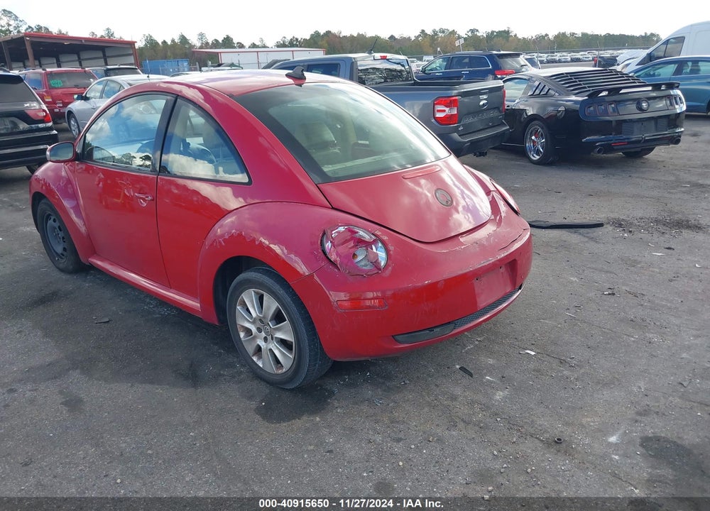 2010 VOLKSWAGEN NEW BEETLE VIN: 3VWPW3AG3AM019678
