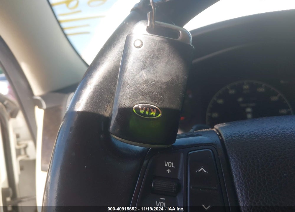 2014 KIA CADENZA PREMIUM VIN: KNALN4D72E5138787