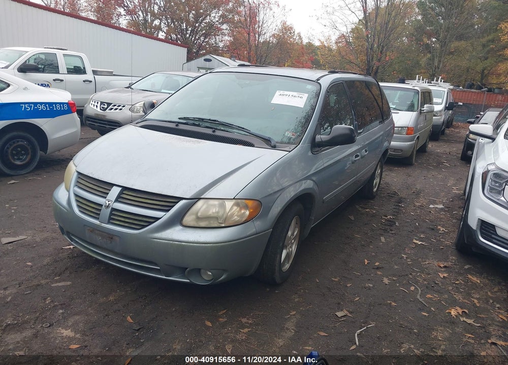 2005 DODGE GRAND CARAVAN SXT VIN: 2D8GP44L25R128549