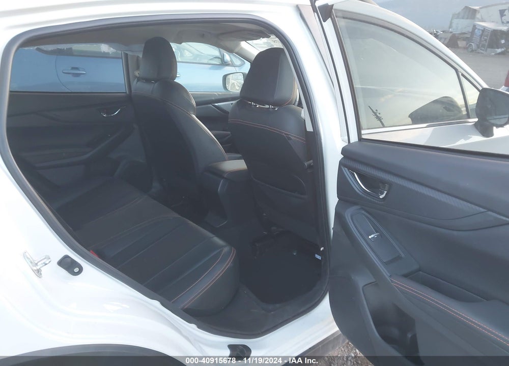 2022 SUBARU CROSSTREK LIMITED VIN: JF2GTHNC4N8236300