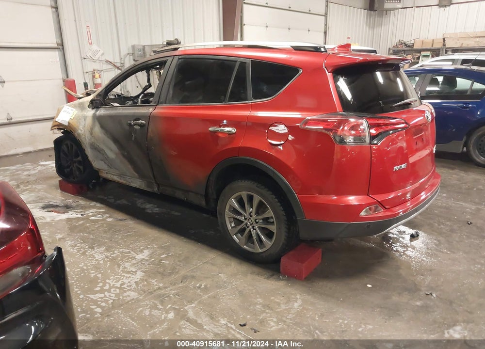2017 TOYOTA RAV4 LIMITED/SE/PLATINUM VIN: JTMDFREV6HJ174007