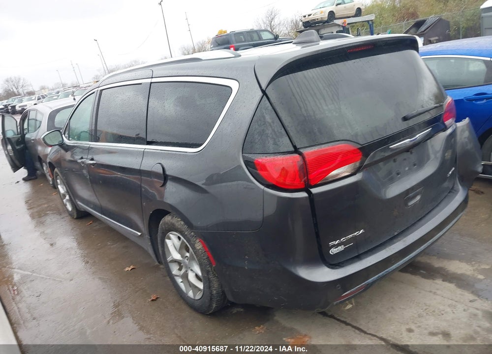 2019 CHRYSLER PACIFICA LIMITED VIN: 2C4RC1GG9KR733468