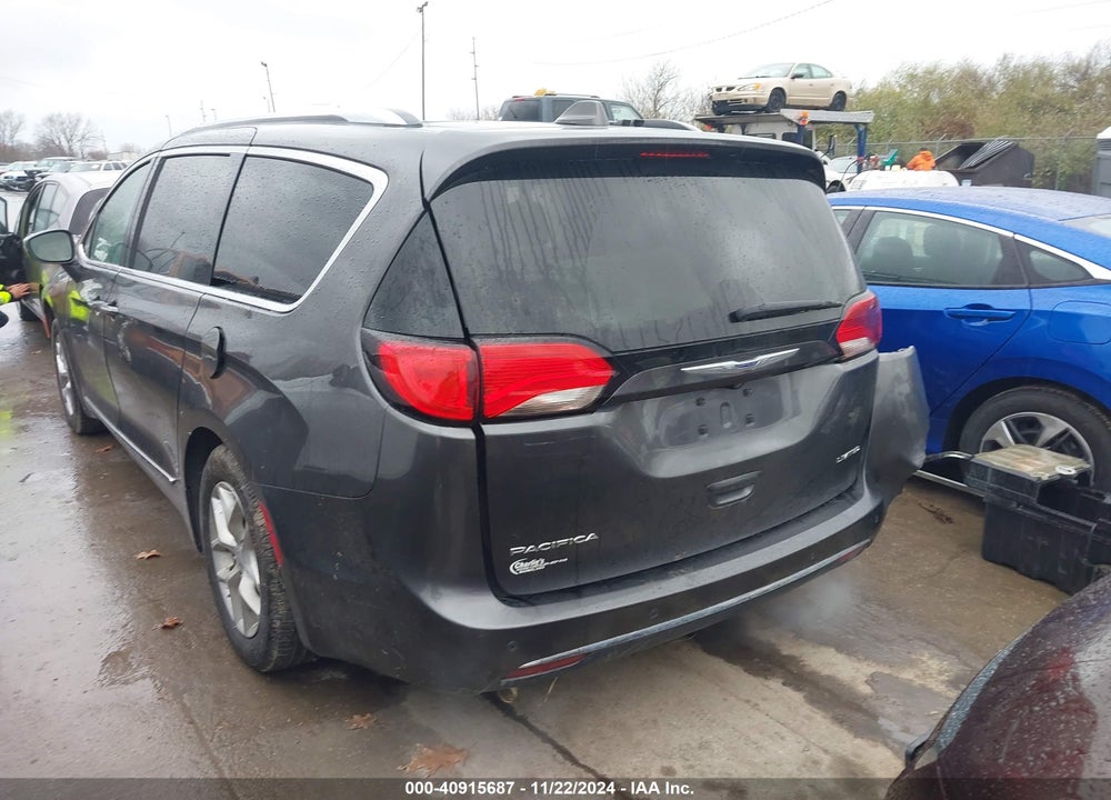 2019 CHRYSLER PACIFICA LIMITED VIN: 2C4RC1GG9KR733468