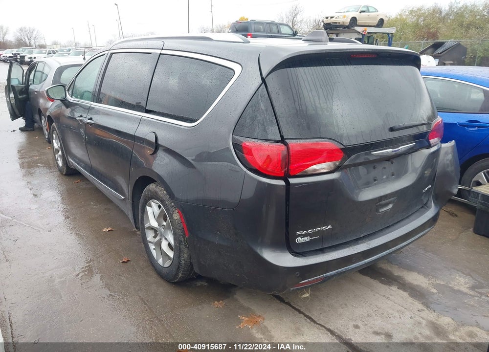 2019 CHRYSLER PACIFICA LIMITED VIN: 2C4RC1GG9KR733468