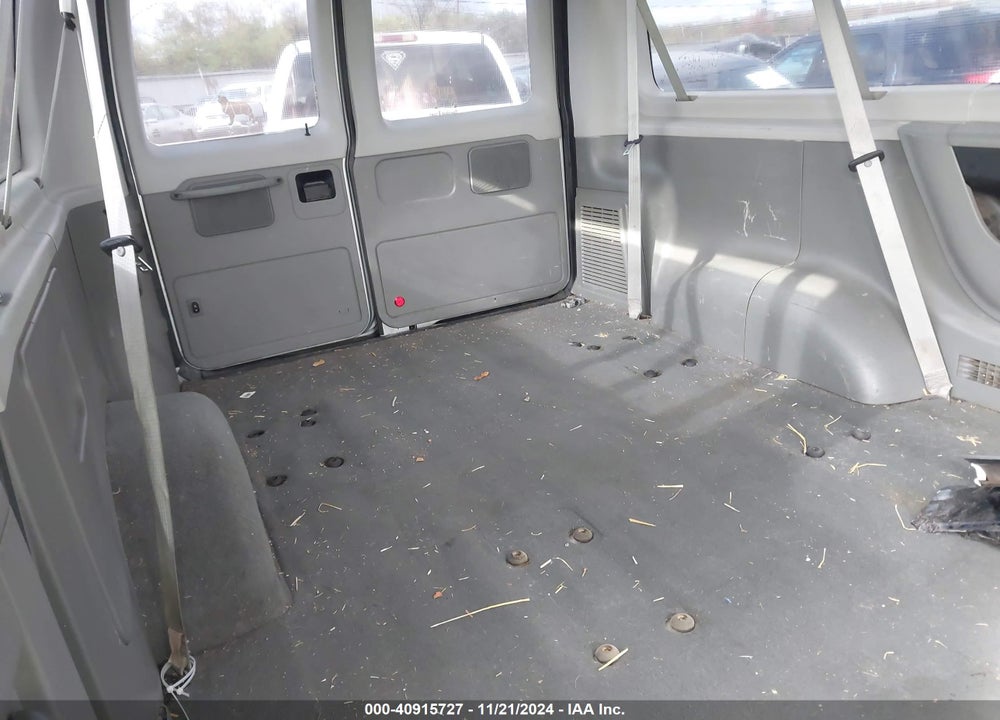 2010 FORD E-350 SUPER DUTY XL/XLT VIN: 1FBNE3BL8ADA54760