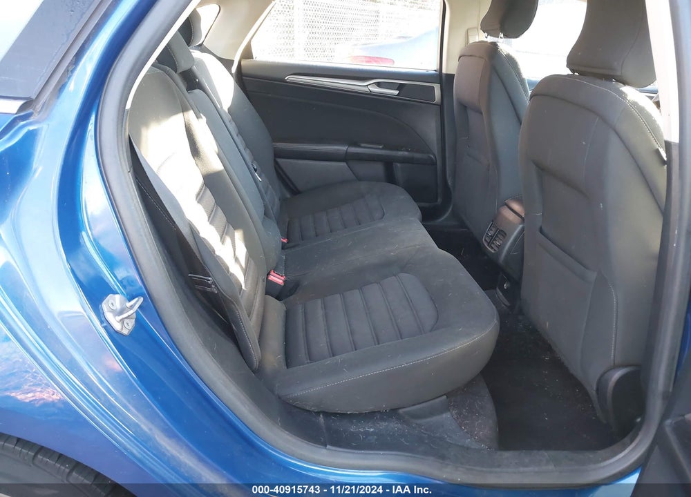 2017 FORD FUSION SE VIN: 3FA6P0H74HR125558