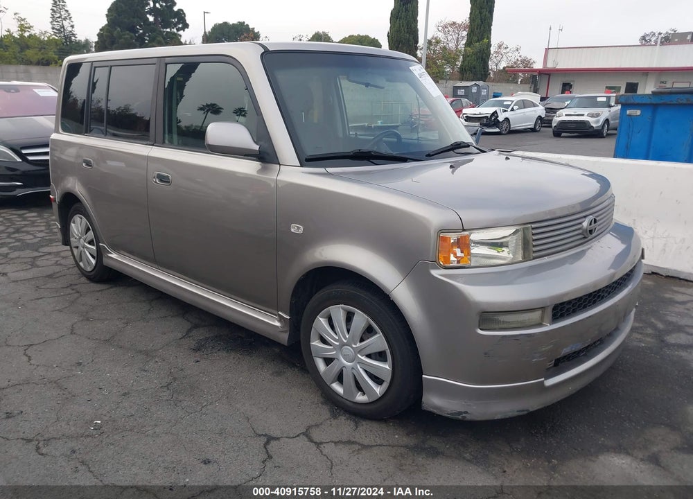 2005 SCION XB VIN: JTLKT334450199677