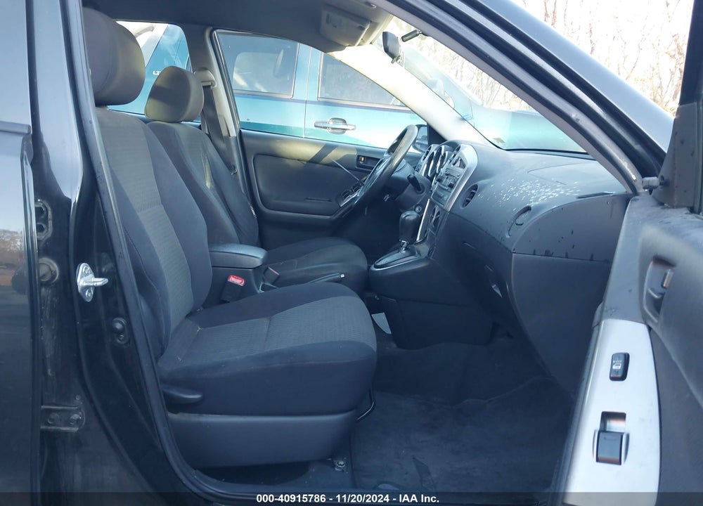 2006 TOYOTA MATRIX VIN: 2T1KR32E66C572083