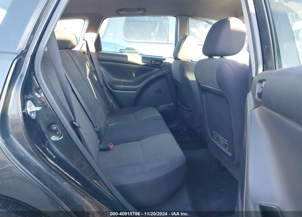 2006 TOYOTA MATRIX VIN: 2T1KR32E66C572083