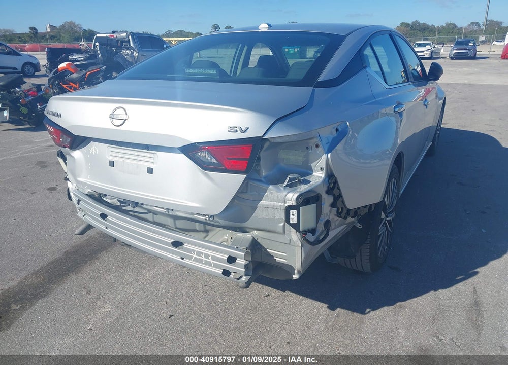 2024 NISSAN ALTIMA SV FWD VIN: 1N4BL4DV3RN348149