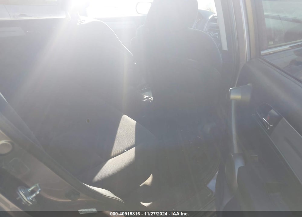 2011 HONDA CR-V SE VIN: 5J6RE3H42BL035040
