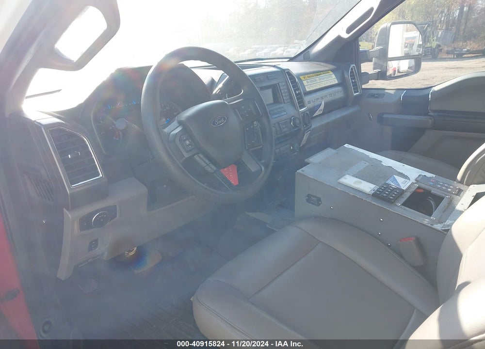 2017 FORD F-550 CHASSIS XLT VIN: 1FD0X5HTXHEC91205