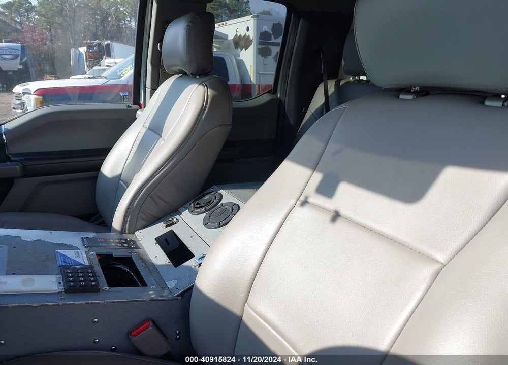 2017 FORD F-550 CHASSIS XLT VIN: 1FD0X5HTXHEC91205