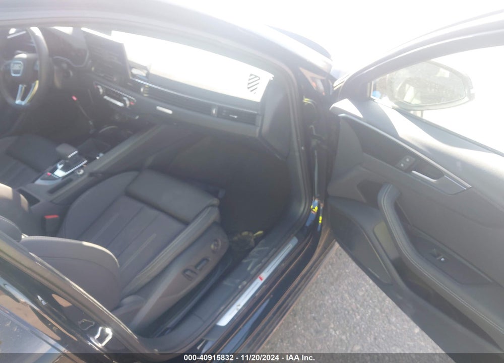 2024 AUDI A4 PREMIUM PLUS 45 TFSI S LINE QUATTRO S TRONIC VIN: WAUEAAF42RN013896