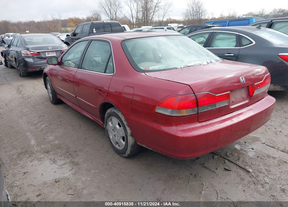 2001 HONDA ACCORD 3.0 EX VIN: 1HGCG16571A021331