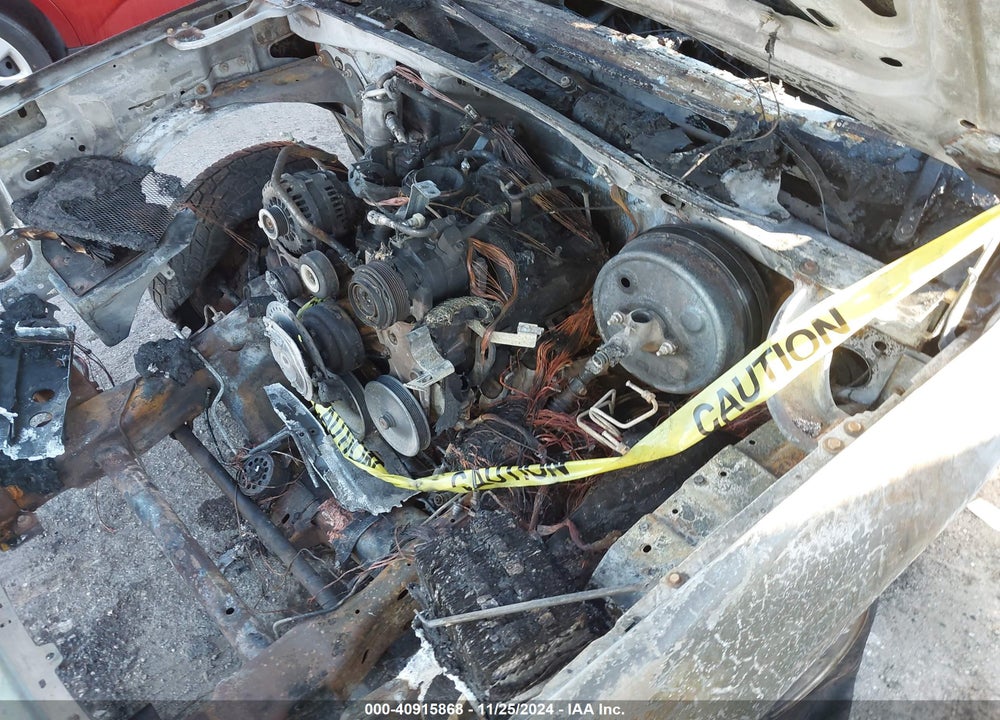2005 GMC SIERRA 1500 VIN: 1GTEC14X05Z247368