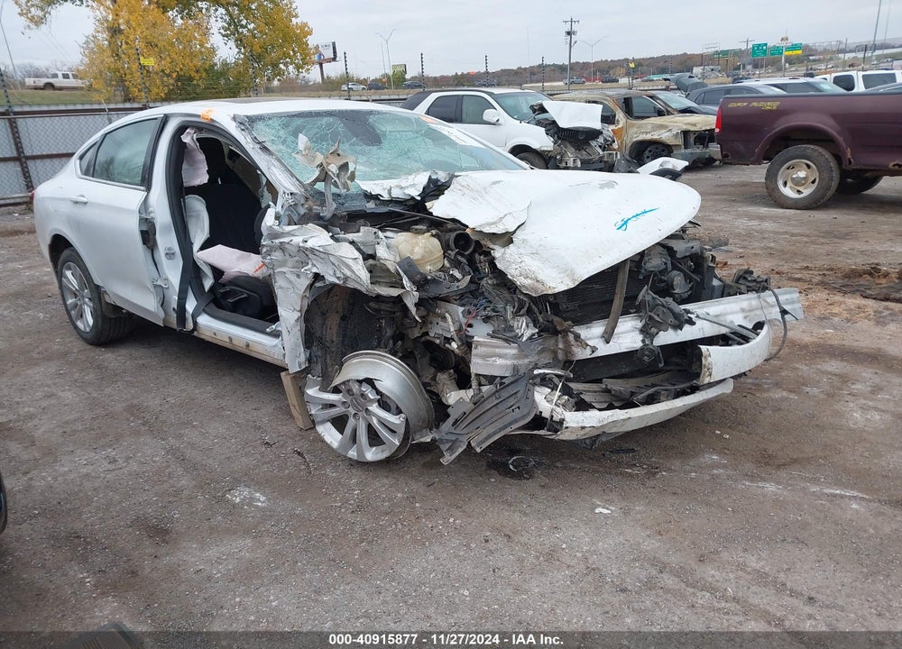 2016 CHRYSLER 200 LIMITED VIN: 1C3CCCABXGN174424