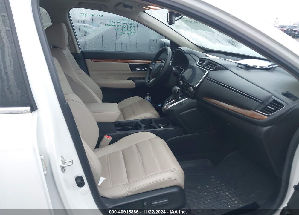 2018 HONDA CR-V TOURING VIN: 2HKRW2H96JH626550