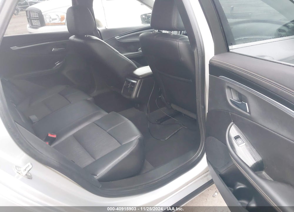 2017 CHEVROLET IMPALA 1LT VIN: 2G1105S39H9112265