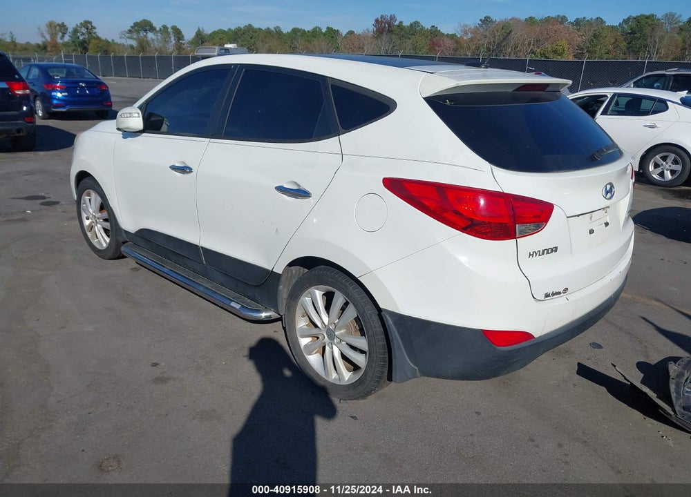 2011 HYUNDAI TUCSON LIMITED VIN: KM8JU3AC9BU144012