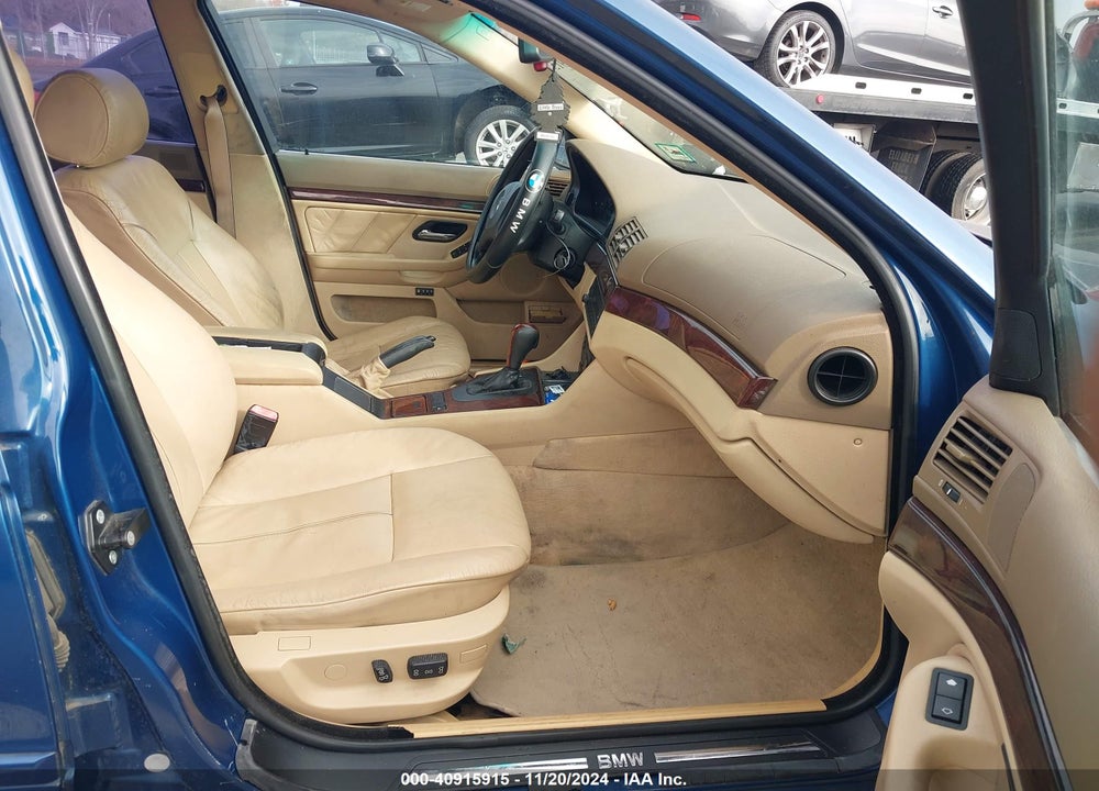 2003 BMW 525IA VIN: WBADT43433G030455