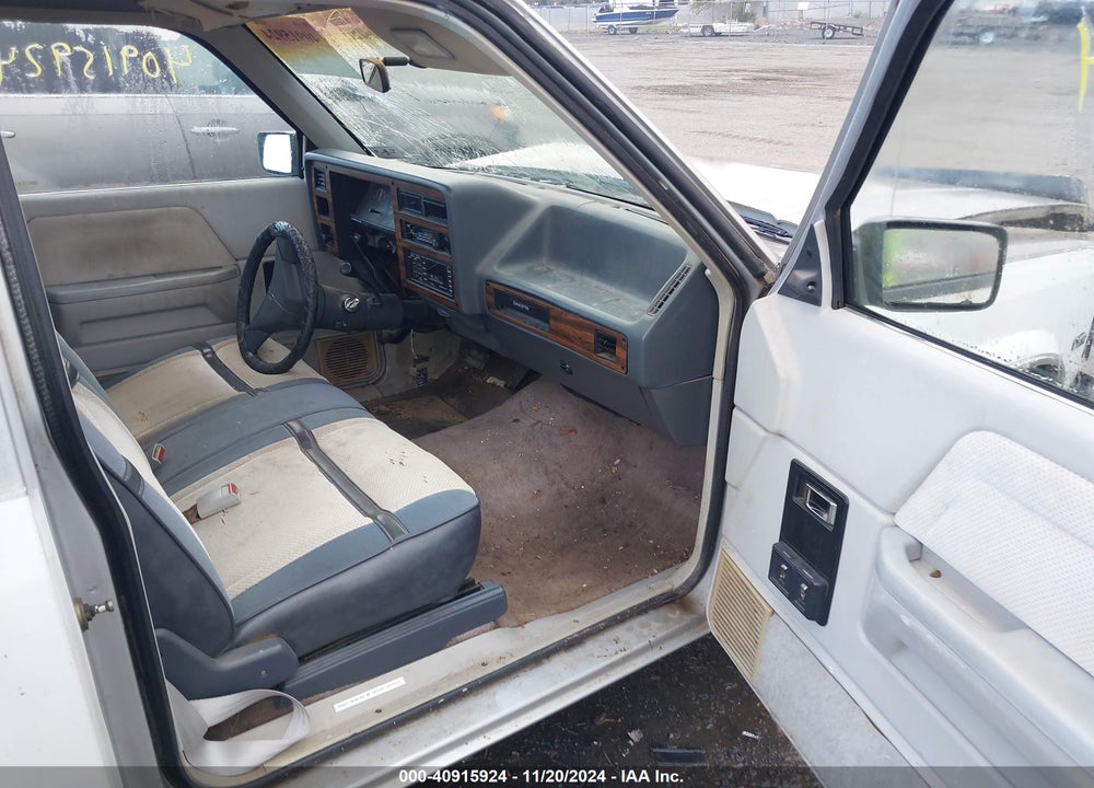 1988 DODGE DAKOTA VIN: 1B7GN14XXJS703656